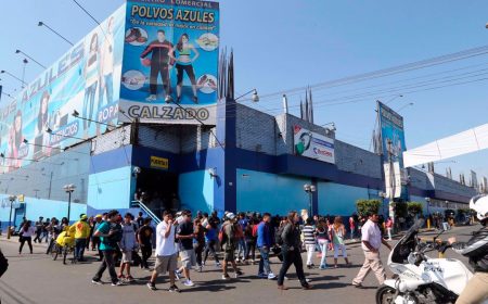 Estados Unidos retira a Polvos Azules de su lista negra por venta de piratería