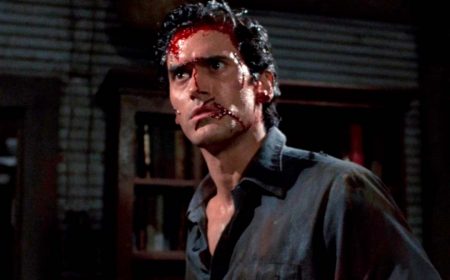 Según Marvel, Doctor Strange 2 hará feliz a los fans de Evil Dead 2