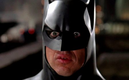 Revelan nueva imagen de Michael Keaton como Batman