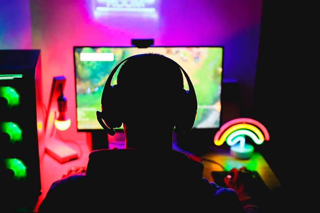 Facebook Gaming Twitch Youtube 