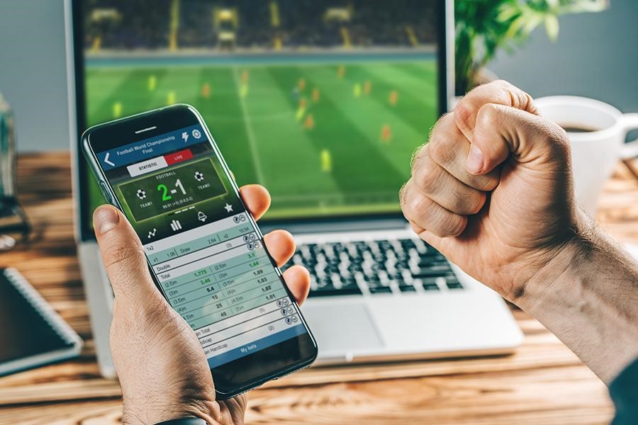 Pros y contras de hacer apuestas deportivas en un casino online