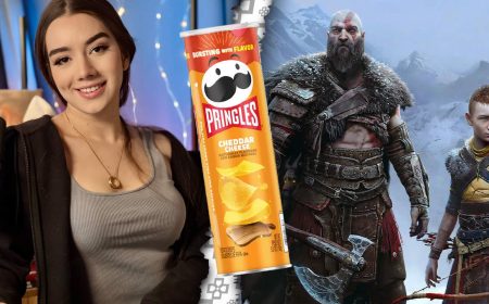 Streamer juega God of War Ragnarök con una mano en una lata de papitas