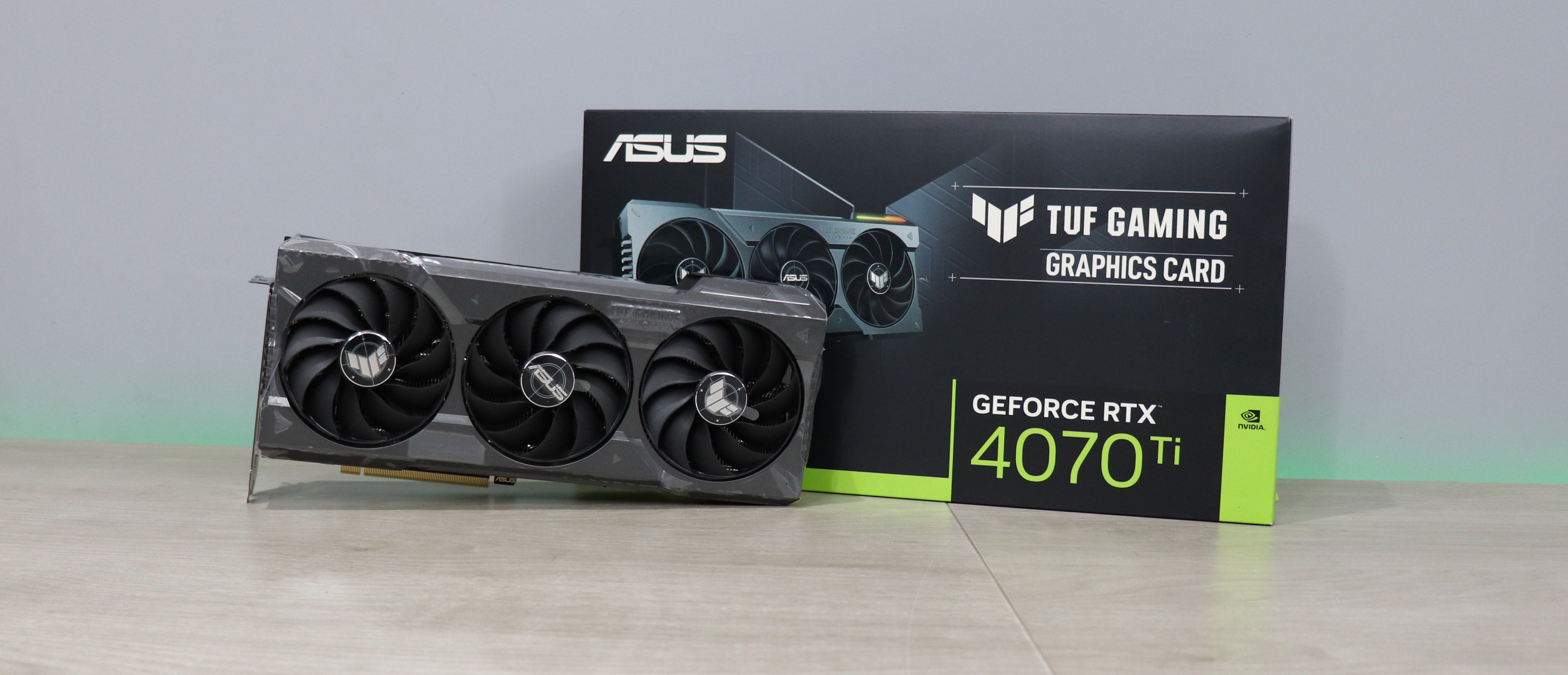 Imagen de ASUS TUF GAMING GEFORCE RTX 4070Ti OC – REVIEW