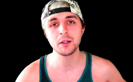 Dalas Review es condenado a indemnizar a su exsuegro y leer su sentencia en Youtube