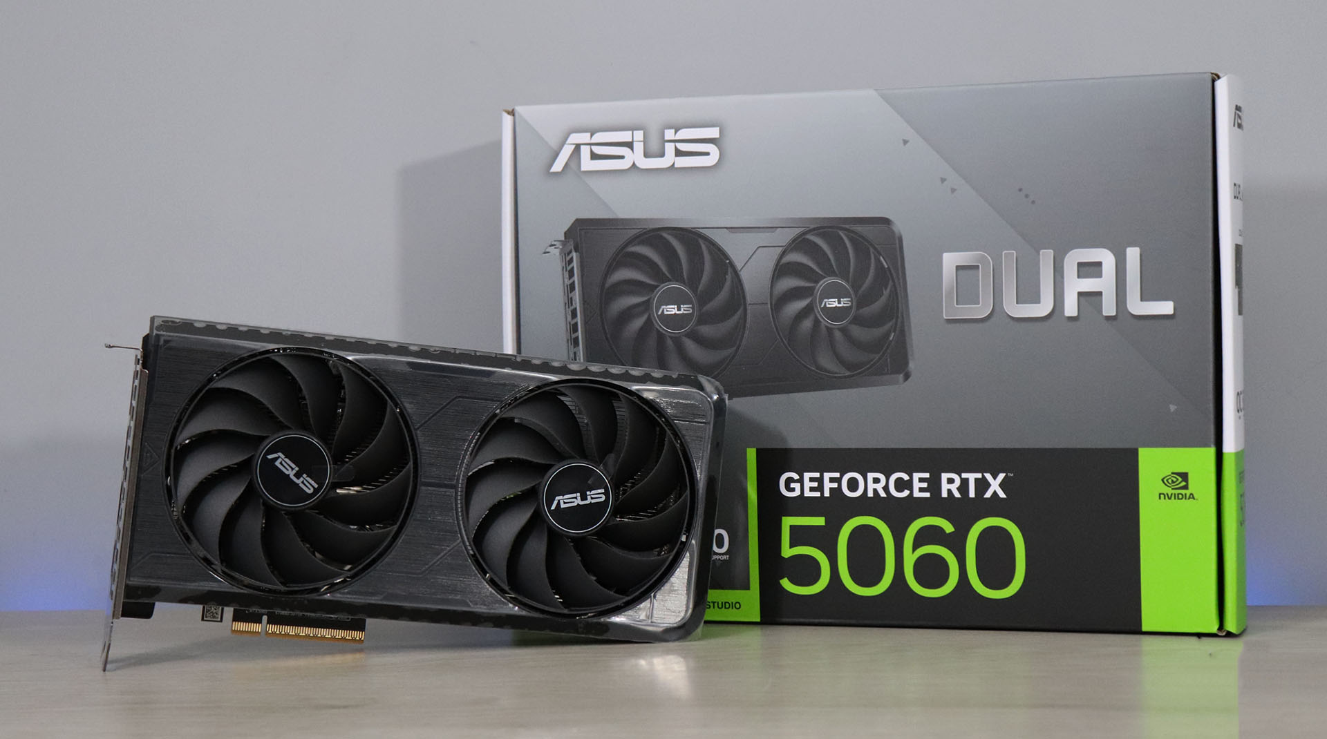Imagen de ASUS DUAL GEFORCE RTX 5060 EVO – REVIEW